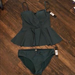 Nicole Miller 2 piece bathing suit
